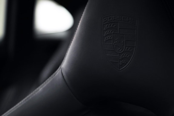 Porsche Panamera 18 of 30
