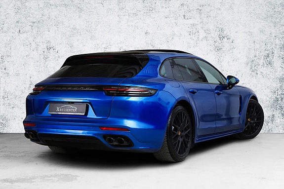 Porsche Panamera 2 of 30