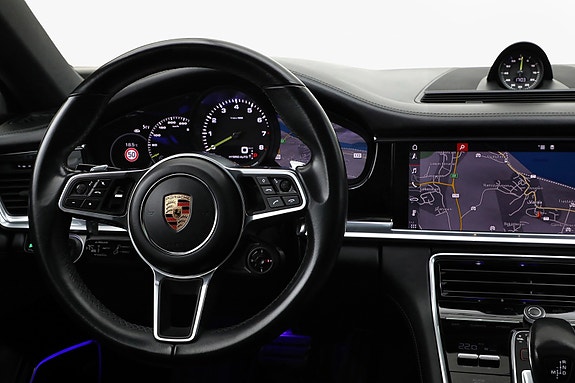 Porsche Panamera 23 of 30