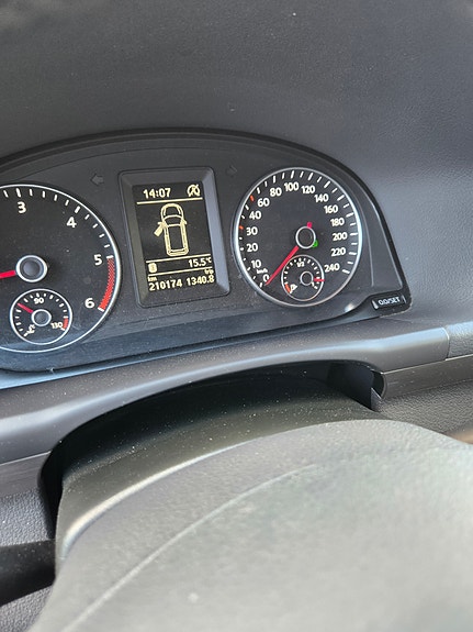 Volkswagen Touran 12 of 16