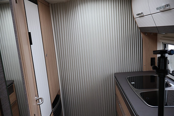 Bürstner Averso plus 510. 18 of 30
