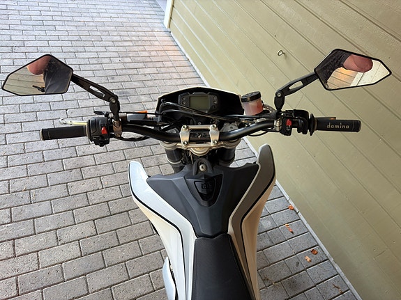 Husqvarna SM 630 7 of 8