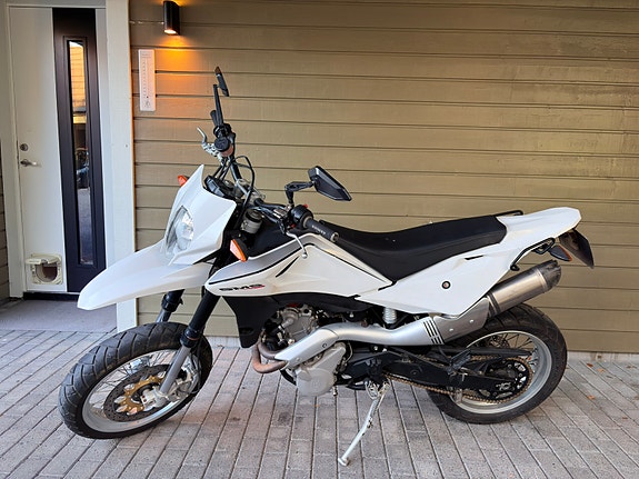 Husqvarna SM 630 6 of 8