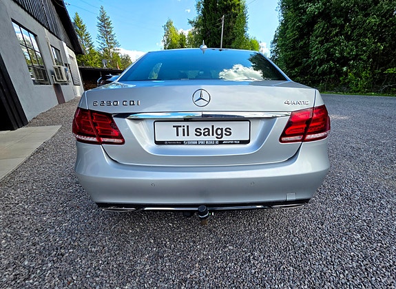 Mercedes-Benz E250 5 of 21