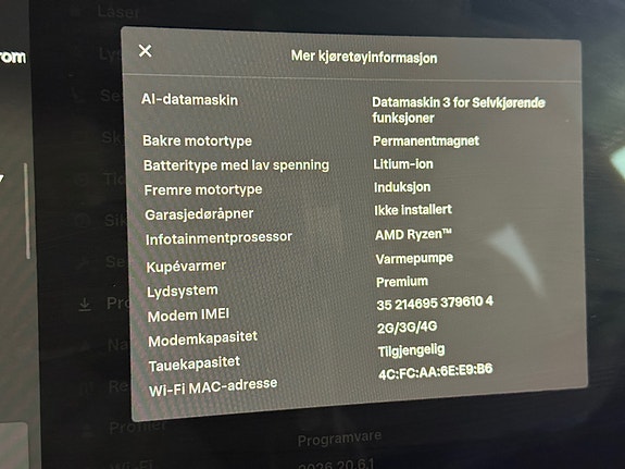 Tesla Model Y 12 of 21
