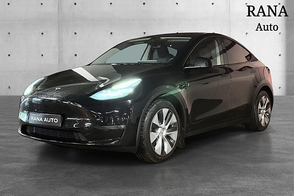 Tesla Model Y 2 of 21