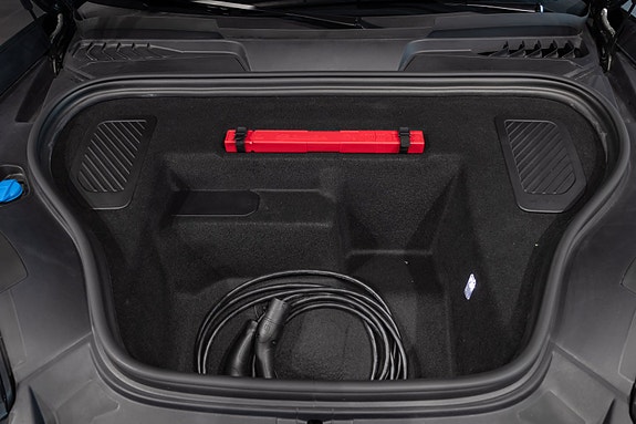 Porsche Macan 28 of 30