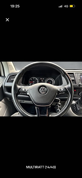 Volkswagen Transporter 8 of 11