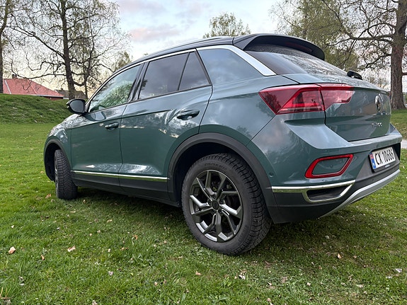 Volkswagen T-Roc 4 of 15