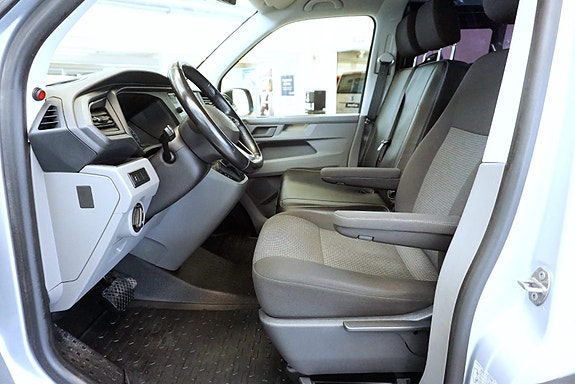 Volkswagen Transporter 9 of 27