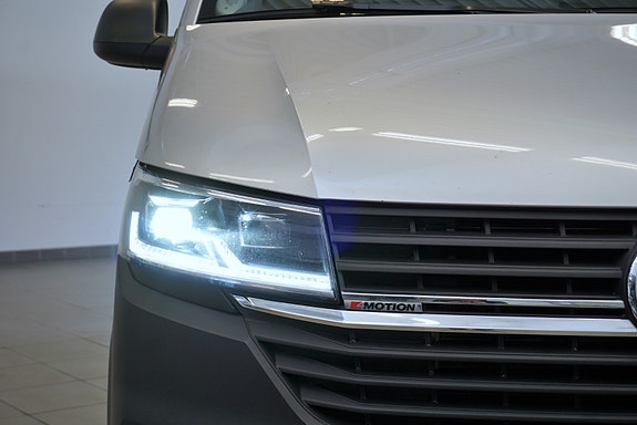 Volkswagen Transporter 3 of 27