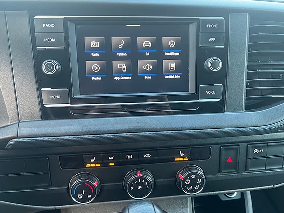 Volkswagen Transporter 23 of 26