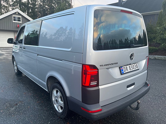 Volkswagen Transporter 9 of 26