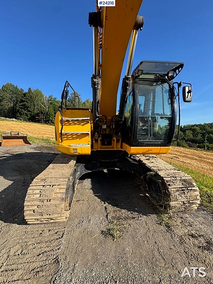 JCB JZ235LC Gravemaskin m/ pusseskuffe 4 of 30