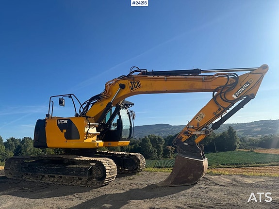JCB JZ235LC Gravemaskin m/ pusseskuffe 9 of 30
