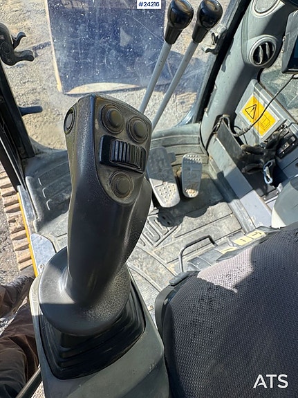 JCB JZ235LC Gravemaskin m/ pusseskuffe 20 of 30