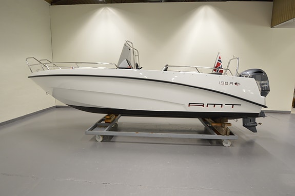 VI RYDDER ! GJØR ET KUPP AMT 190 R/115 HK YAMAHA / KALESJE +++ 26 of 30