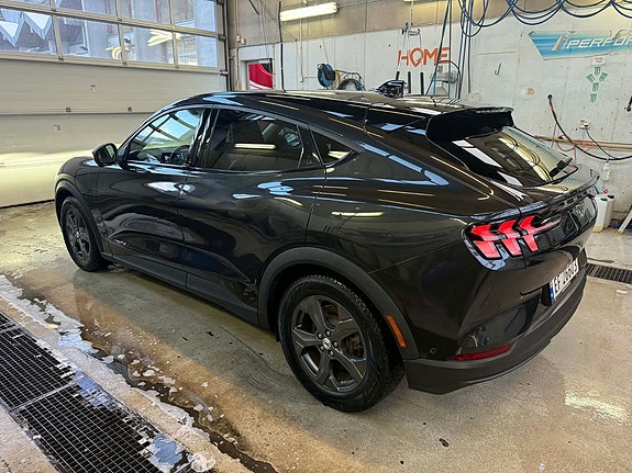 Ford Mustang Mach-E 4 of 17