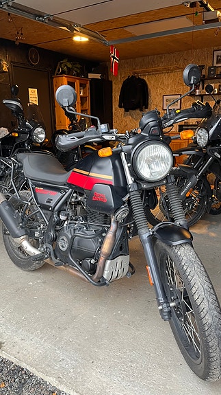 Royal Enfield Scram 411 4 of 10