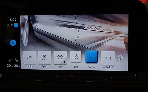 Volkswagen Golf VIII 29 of 30