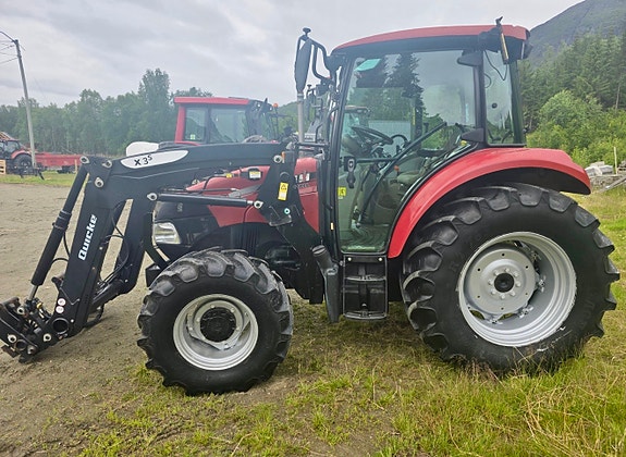 CASE IH Farmall 75C