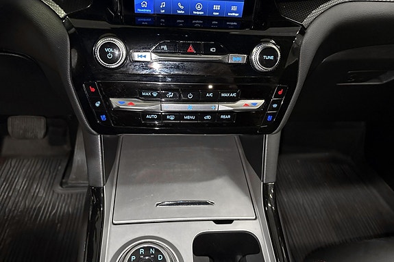 Ford Explorer 13 of 20