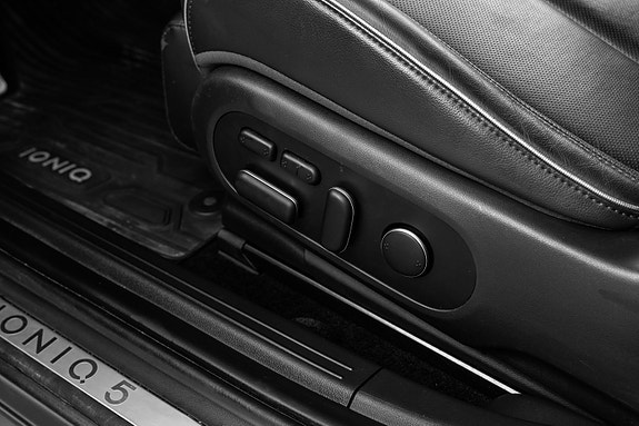 Hyundai Ioniq 5 22 of 30