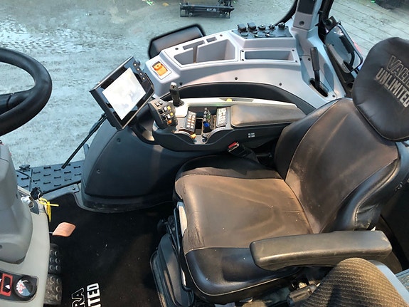 Valtra T234DST, Laster, GPS, Front.hyd 2020, kr 1 195 000,-
