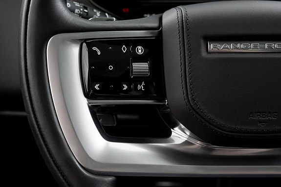 Land Rover Range Rover 19 of 30