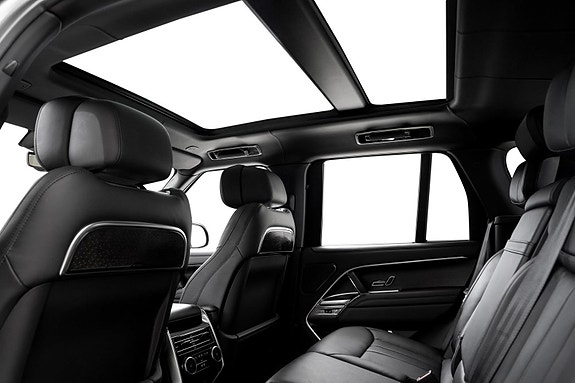 Land Rover Range Rover 12 of 30