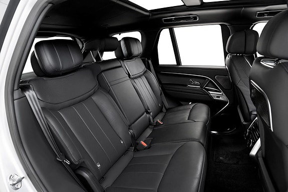 Land Rover Range Rover 14 of 30