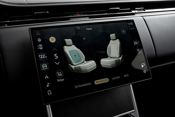 Land Rover Range Rover 25 of 30