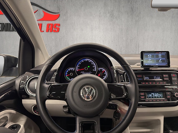 Volkswagen UP! 13 of 20