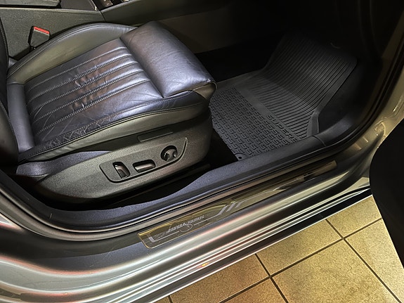 Skoda Superb 27 of 30