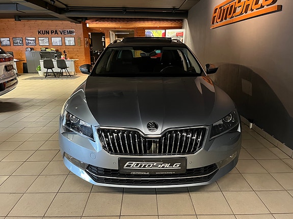 Skoda Superb 4 of 30