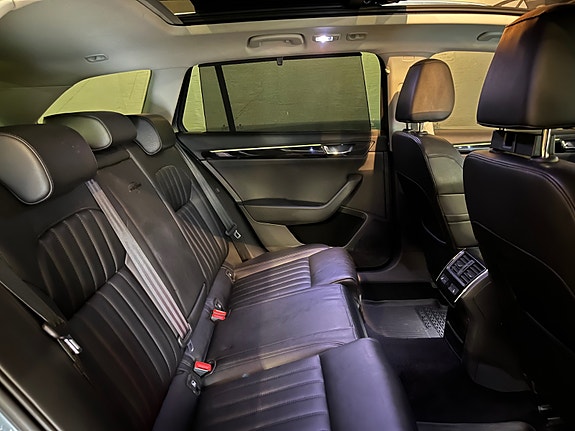 Skoda Superb 29 of 30