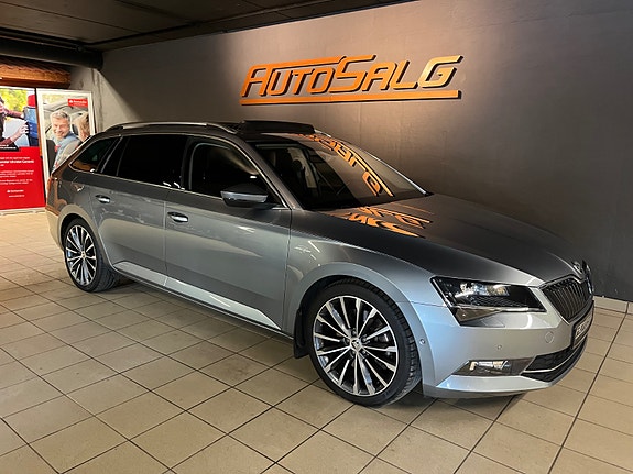 Skoda Superb 7 of 30