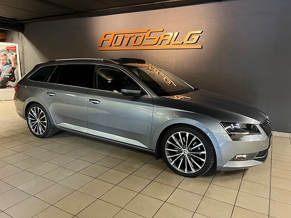 Skoda Superb 8 of 30