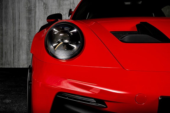 Porsche 911 6 of 30