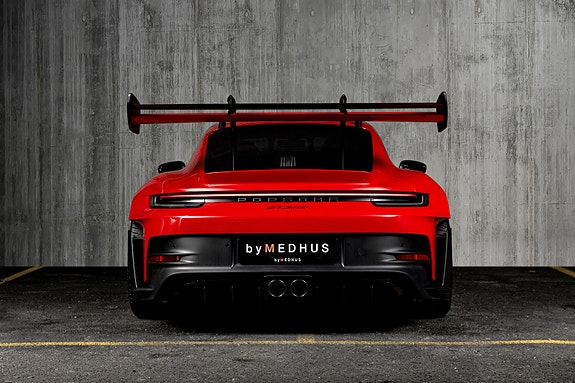 Porsche 911 14 of 30