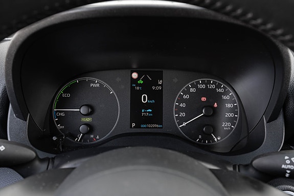 Toyota Yaris 17 of 30