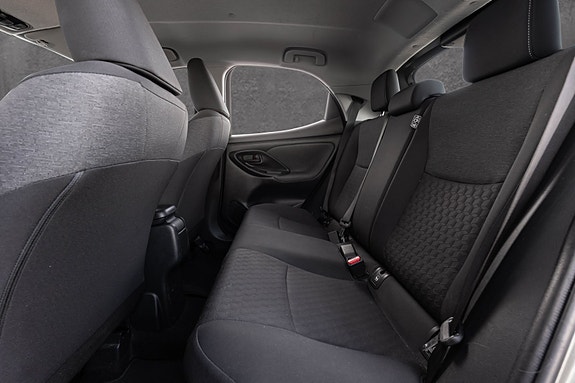 Toyota Yaris 26 of 30