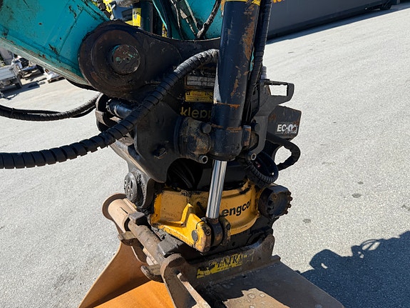 Kobelco SK140SRLC-5 8 of 14