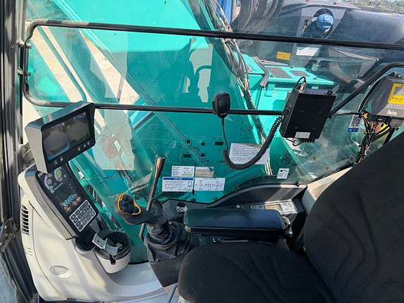 Kobelco SK140SRLC-5 10 of 14