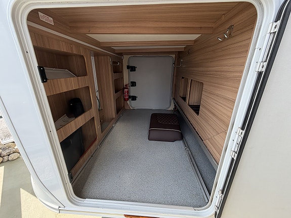 Knaus 900 LX  // 180HK - AUT // EURO 6 // MEGET GODT UTSTYRT! 21 of 22
