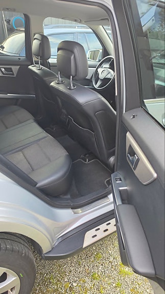 Mercedes-Benz GLK220 15 of 19