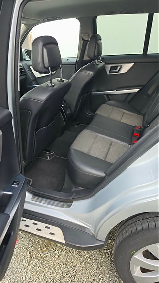 Mercedes-Benz GLK220 17 of 19