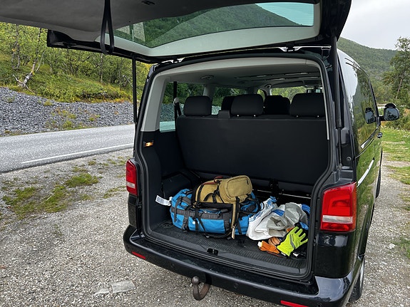 Volkswagen Caravelle 11 of 17