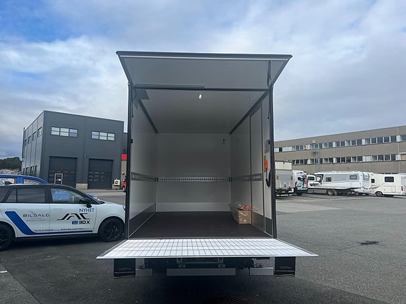 Iveco Daily 7 of 16