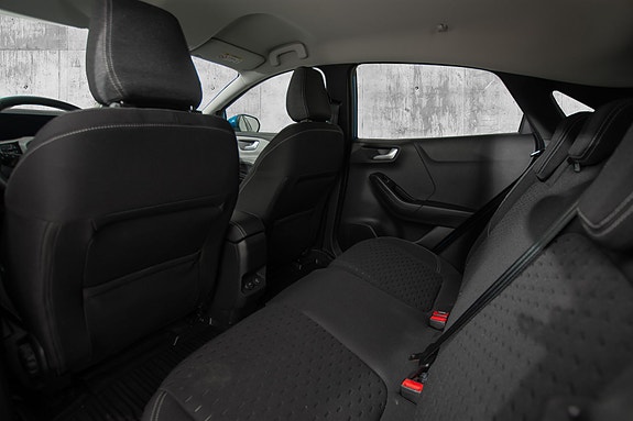 Ford Puma 17 of 22